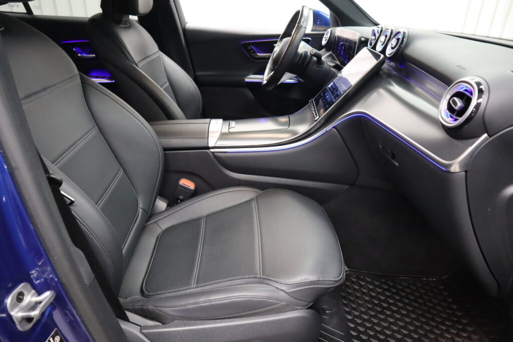 Mercedes-Benz GLC, image 9