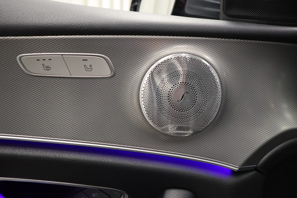 Mercedes-Benz E, image 11