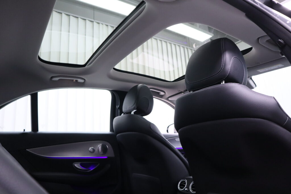 Mercedes-Benz E, image 24