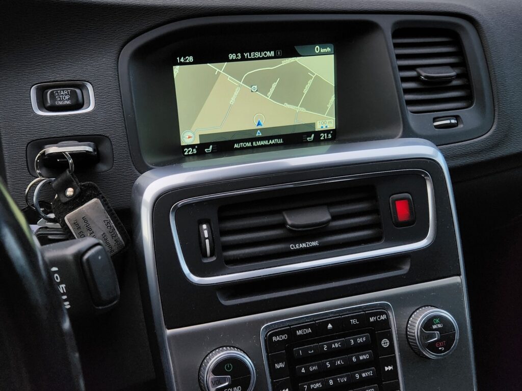 Volvo S60, image 15