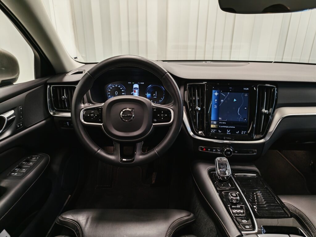 Volvo S60, image 8