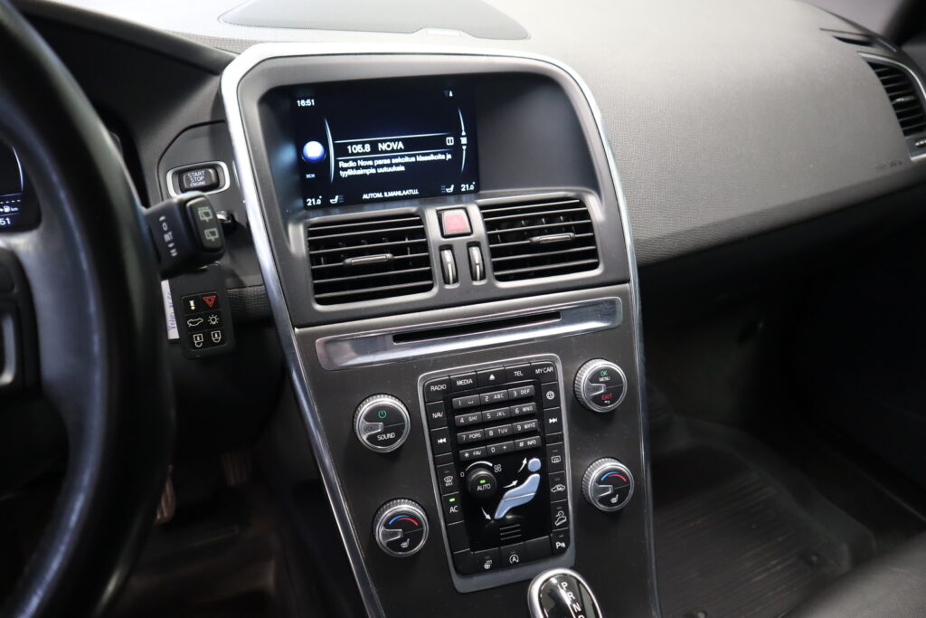Volvo XC60, image 7
