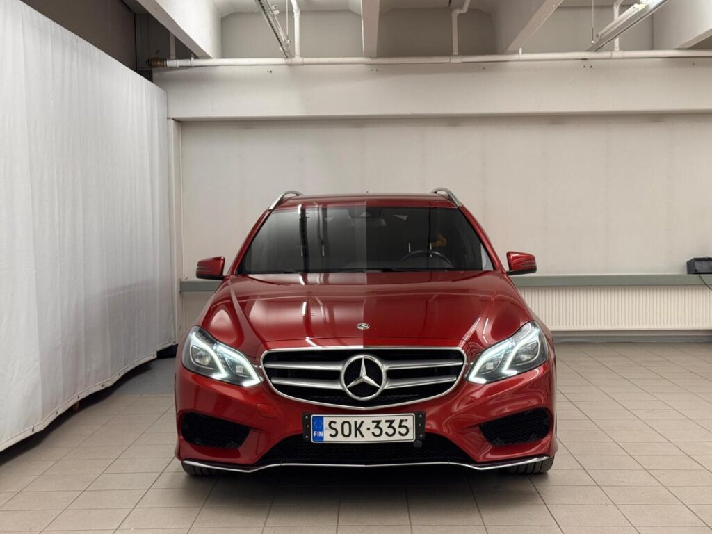 Mercedes-Benz E, image 2