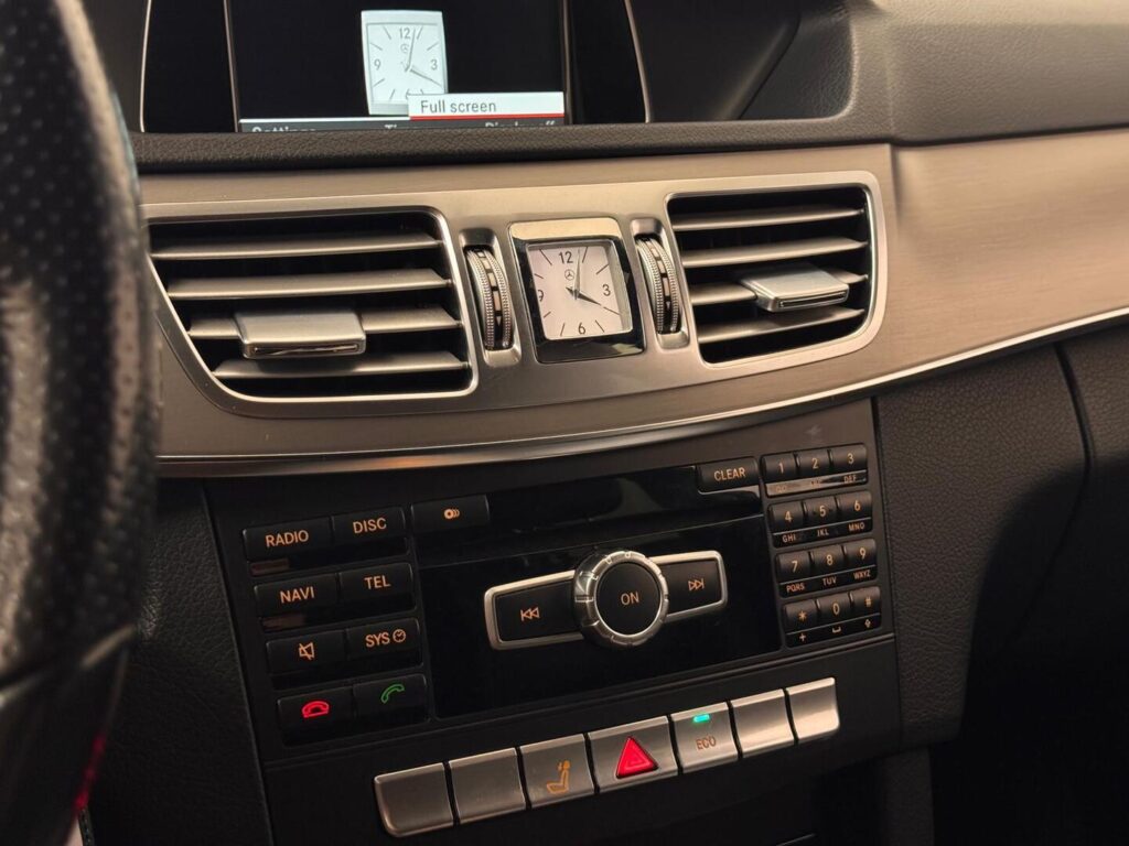 Mercedes-Benz E, image 6