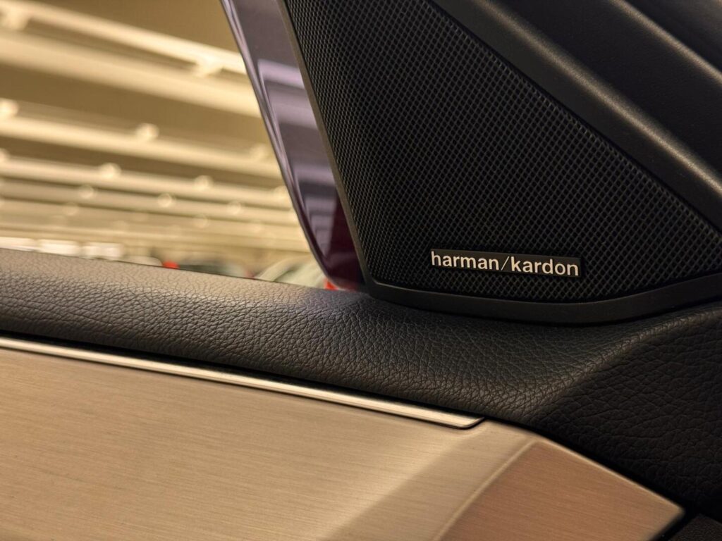 Mercedes-Benz E, image 9