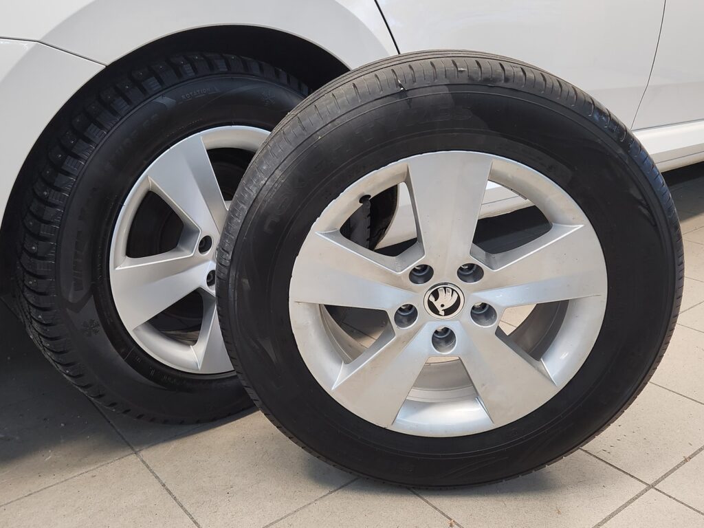 Skoda Superb, image 15