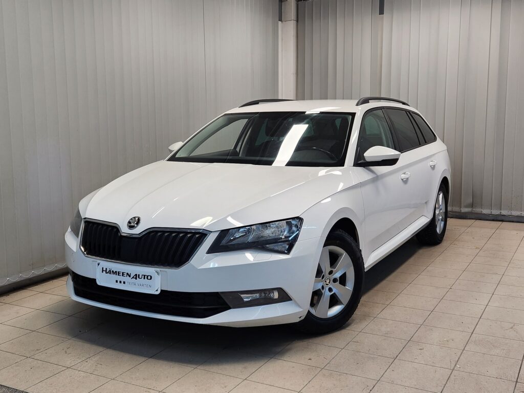 Skoda Superb, image 2