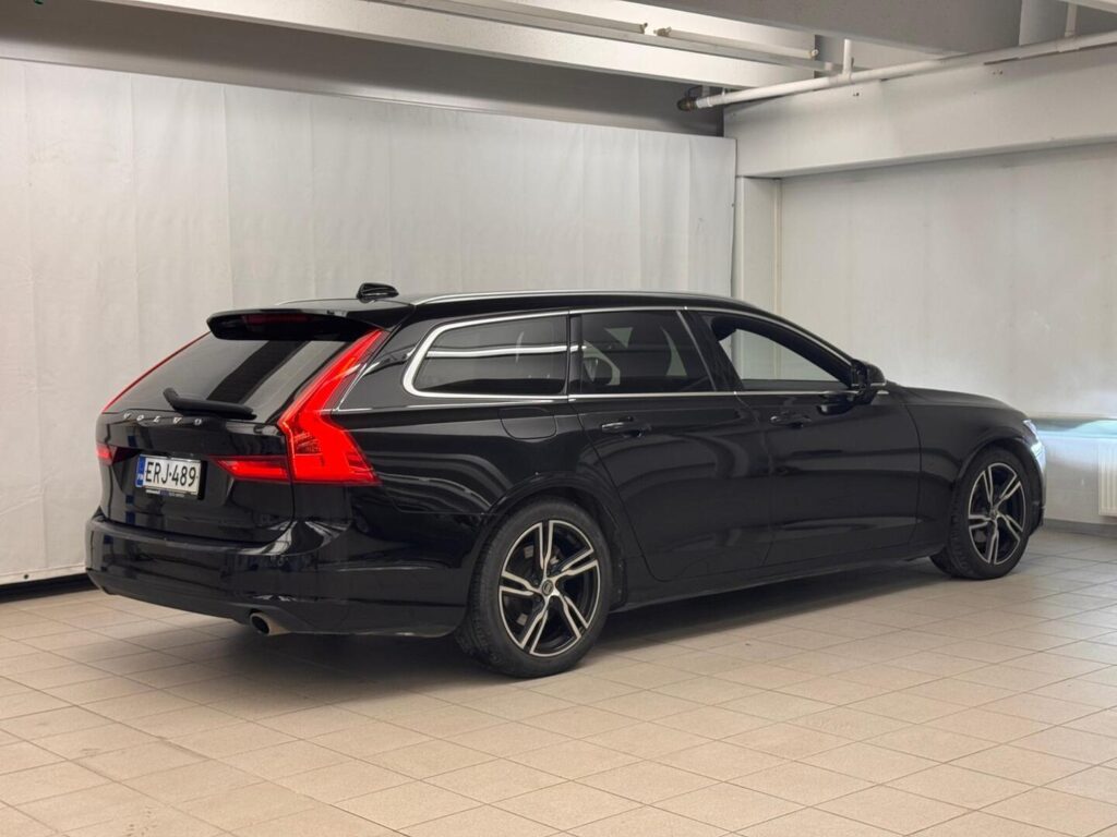 Volvo V90, image 13