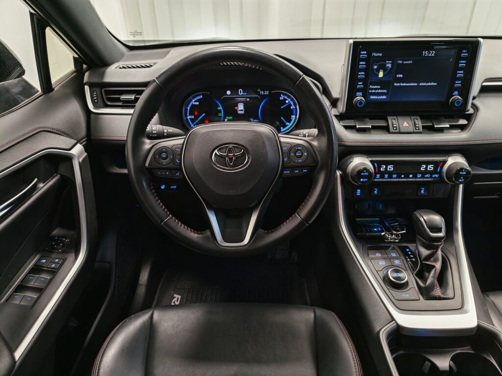 Toyota RAV4 Plug-in, image 15