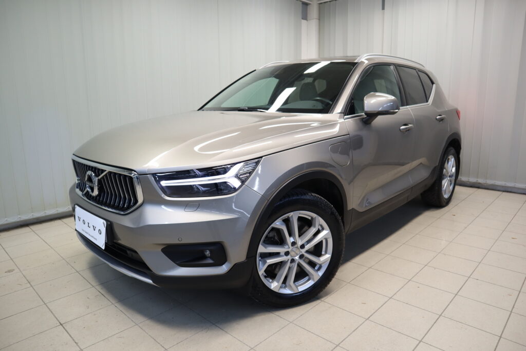 Volvo XC40, image 2