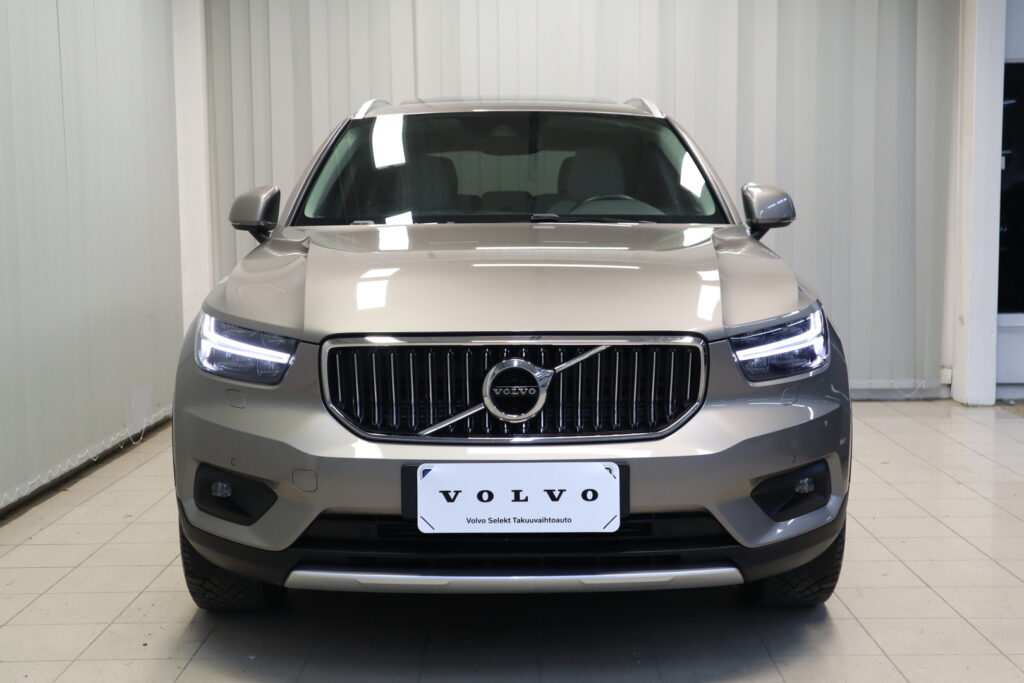 Volvo XC40, image 3