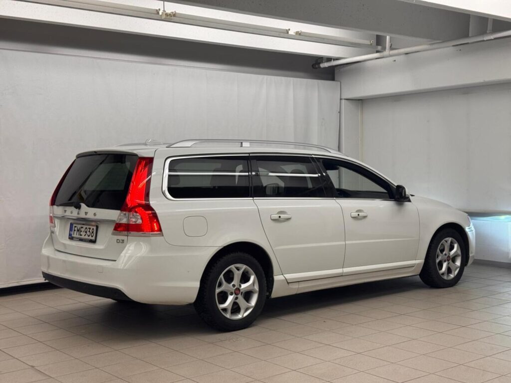 Volvo V70, image 14