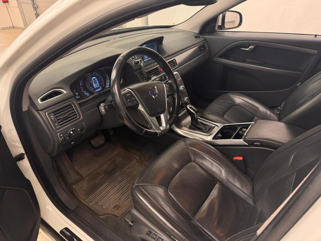 Volvo V70, image 2