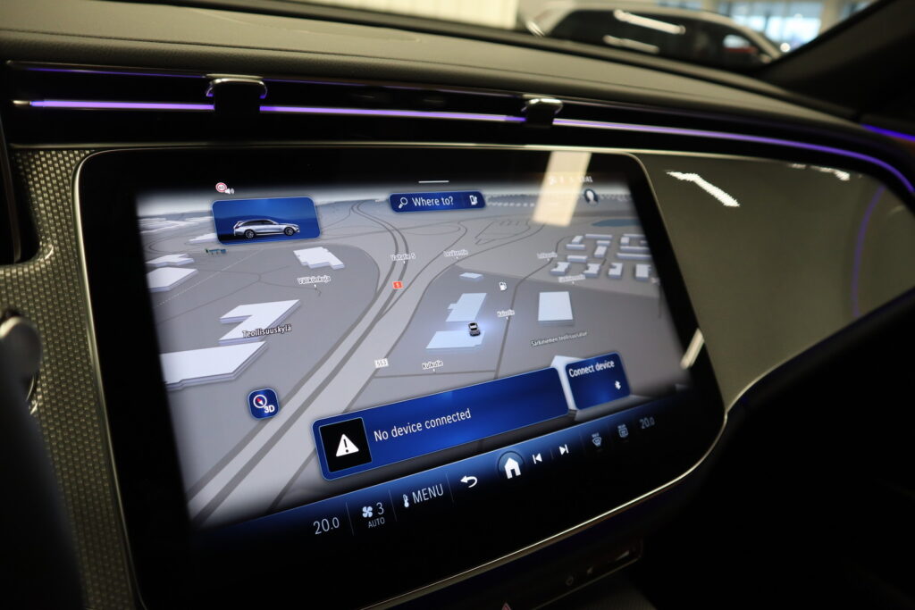 Mercedes-Benz E, image 13