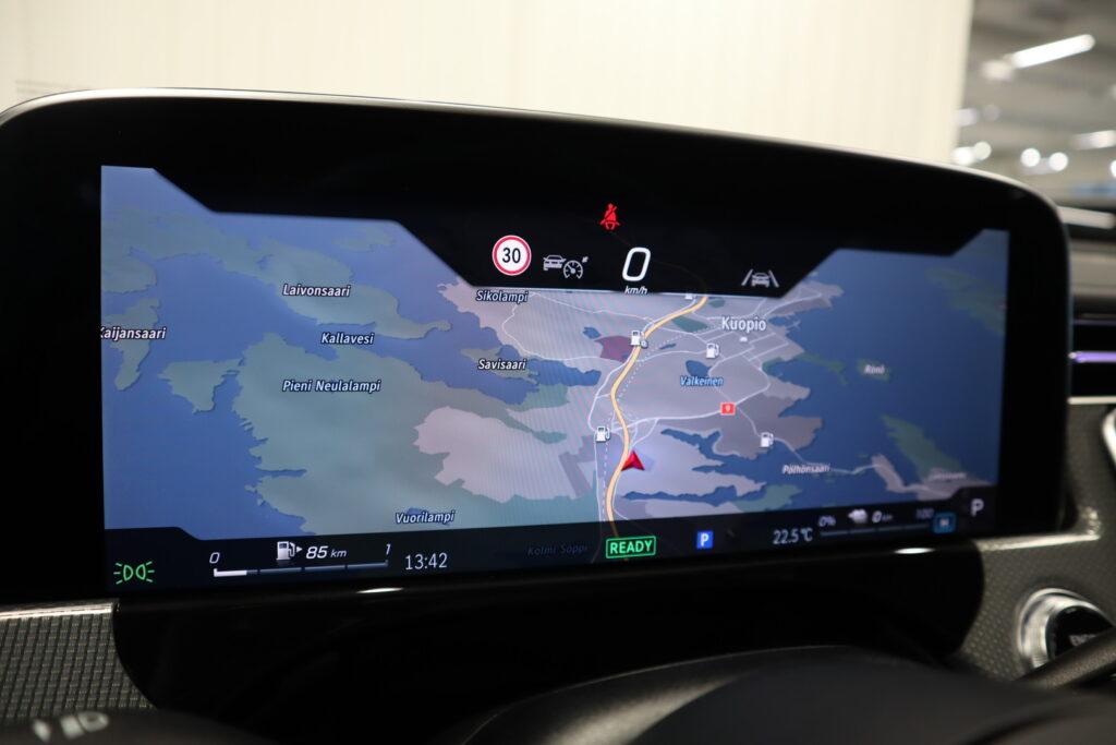 Mercedes-Benz E, image 18