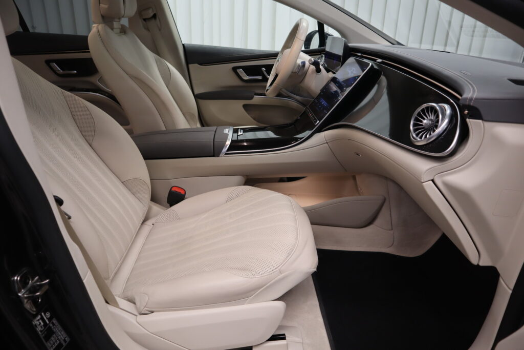 Mercedes-Benz EQS, image 11