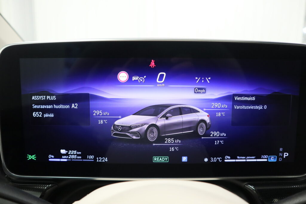 Mercedes-Benz EQS, image 22