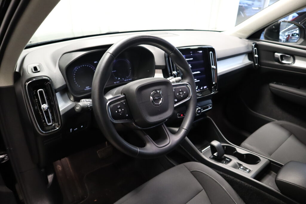 Volvo XC40, image 5