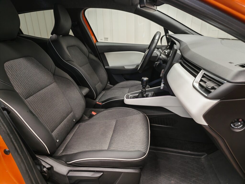 Renault Clio, image 12