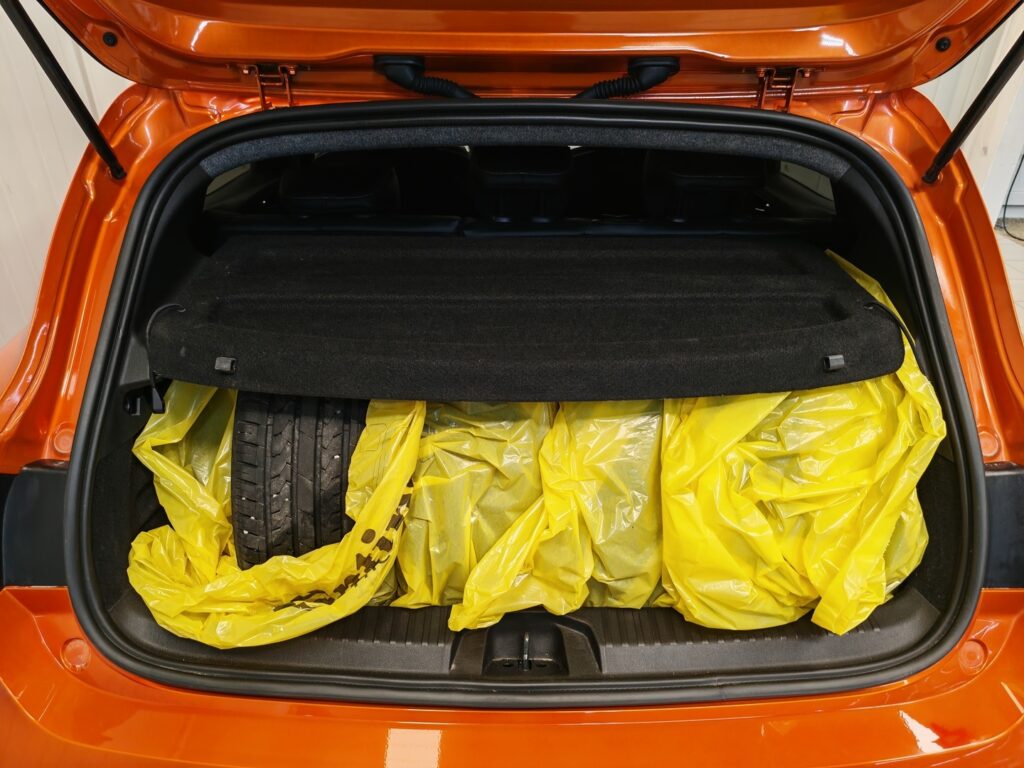 Renault Clio, image 14