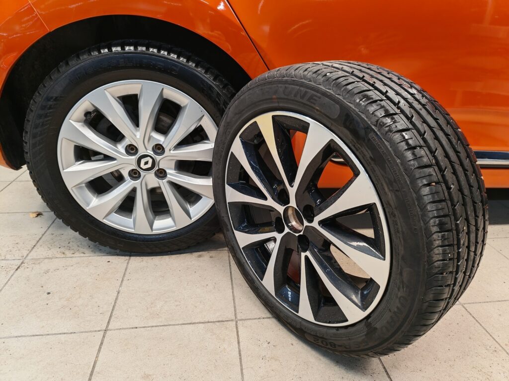 Renault Clio, image 15