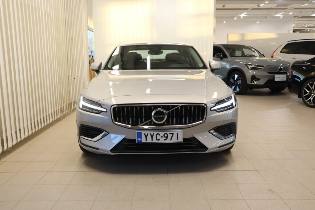 Volvo S60, image 2