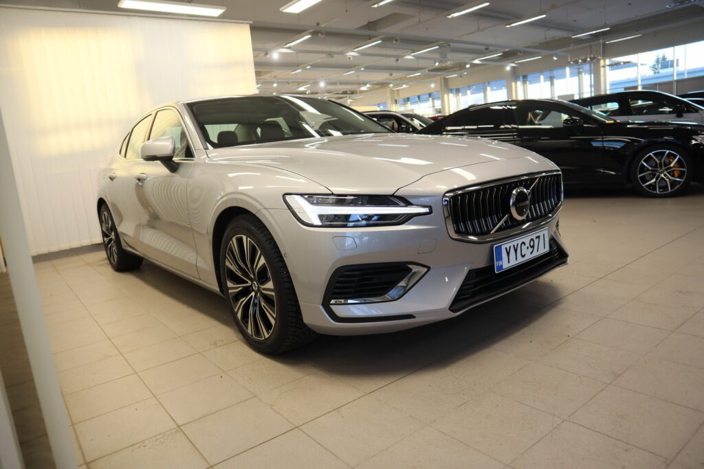 Volvo S60, image 3