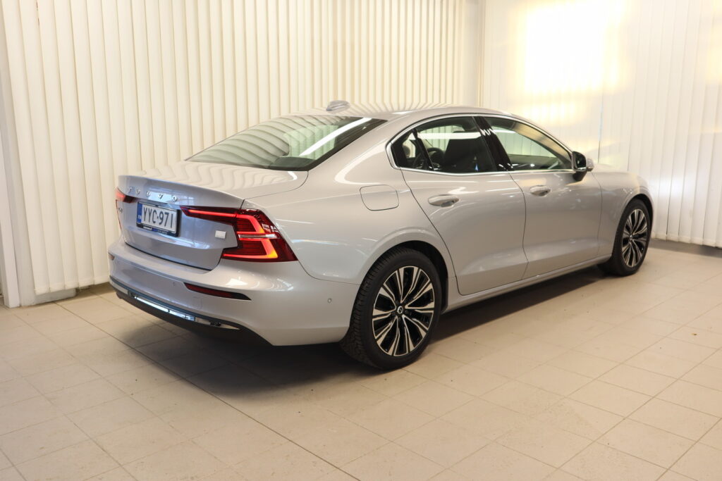 Volvo S60, image 4