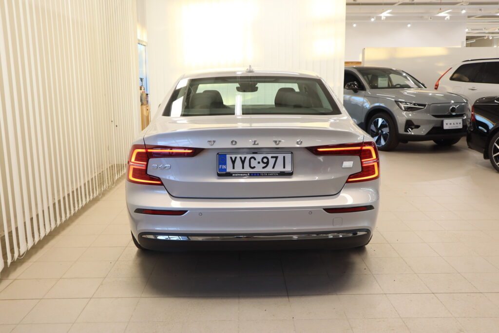 Volvo S60, image 5