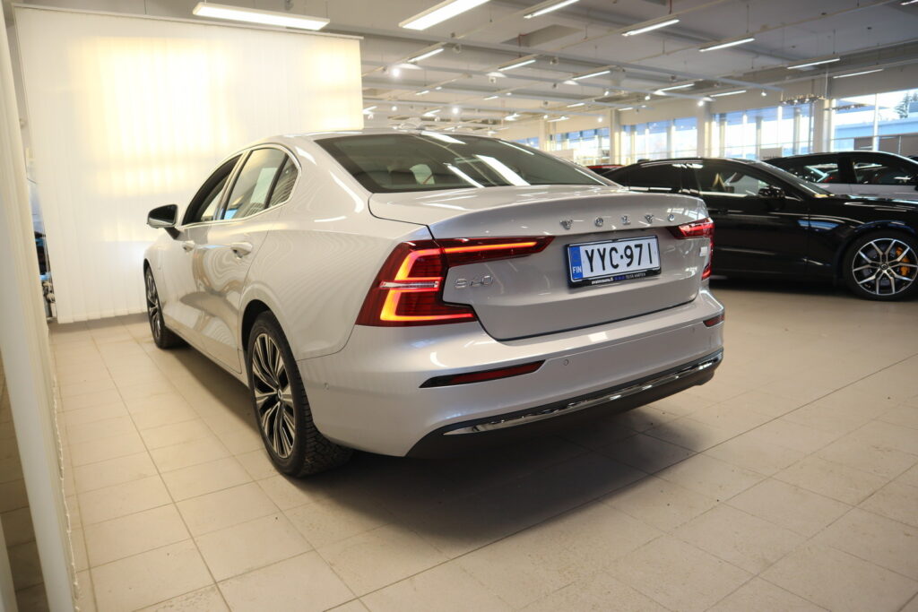 Volvo S60, image 6