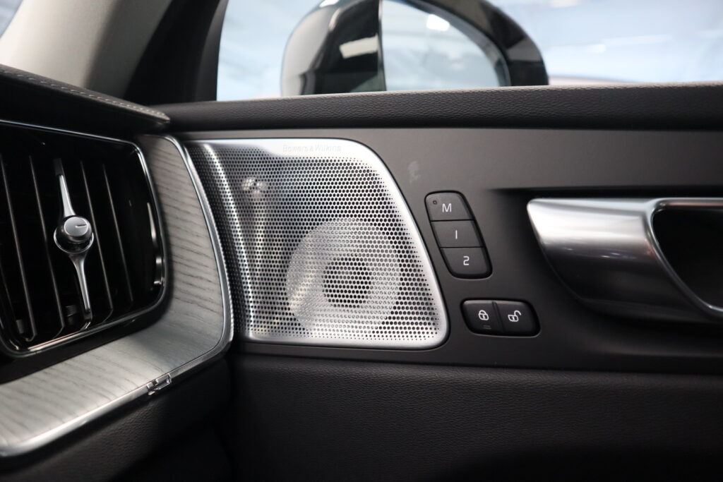 Volvo XC60, image 15