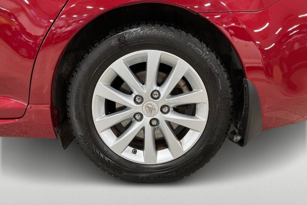 Toyota Avensis, image 11