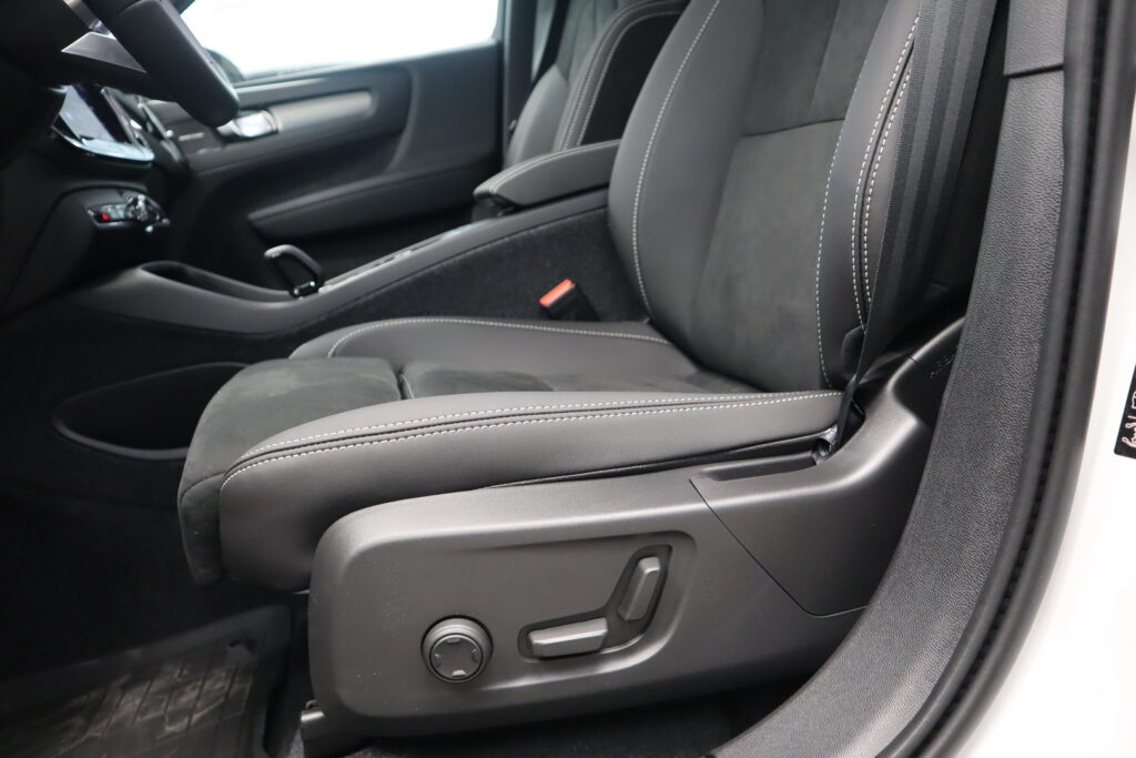 Volvo EC40, image 11