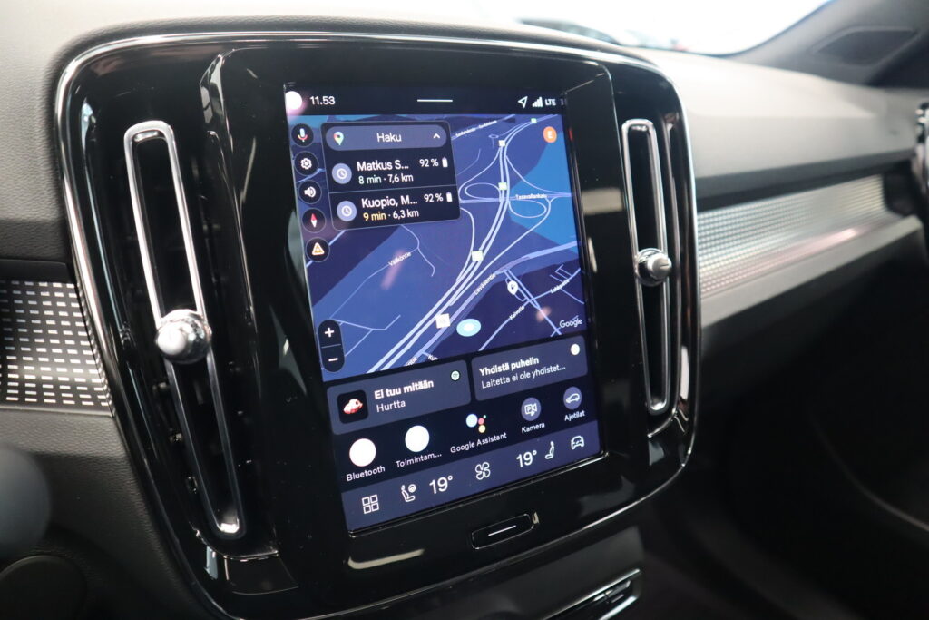 Volvo EC40, image 15