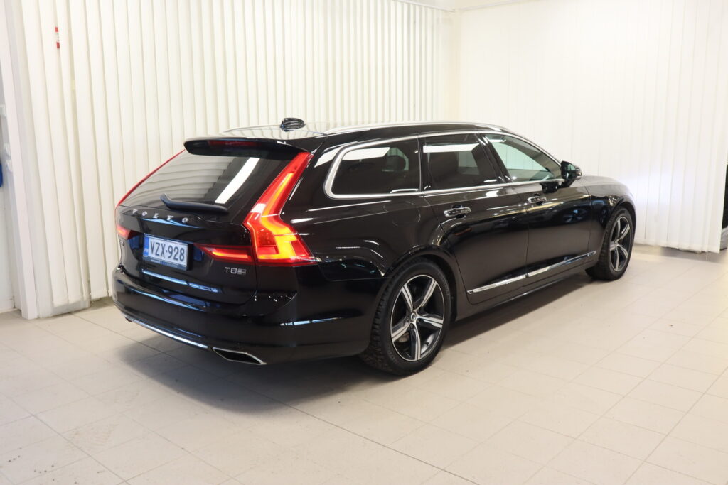 Volvo V90, image 4