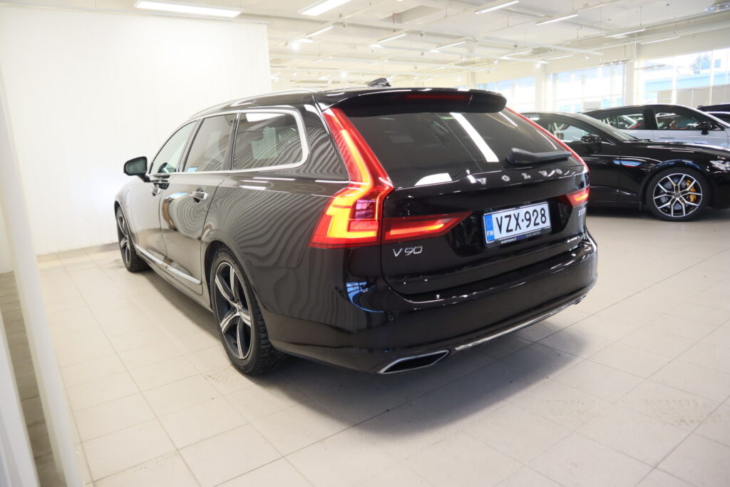 Volvo V90, image 6