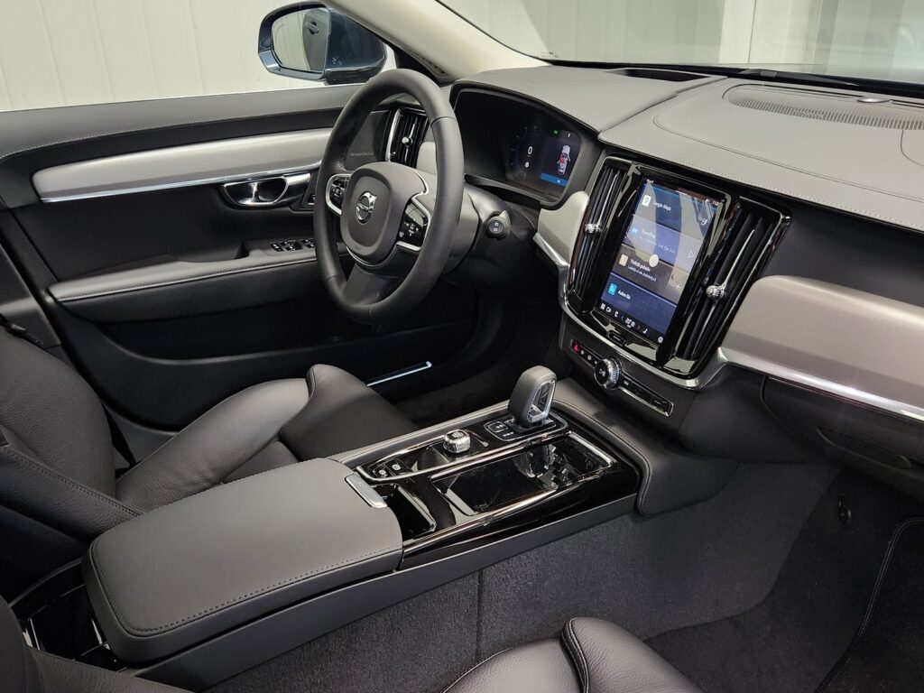 Volvo V90, image 11