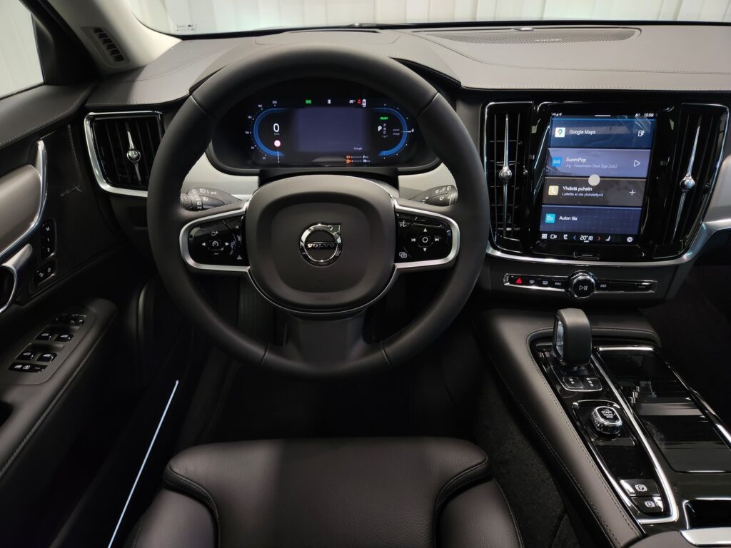 Volvo V90, image 13