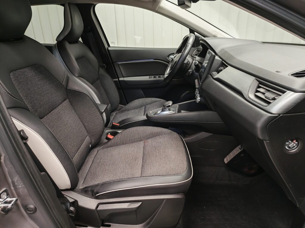 Renault Captur, image 11