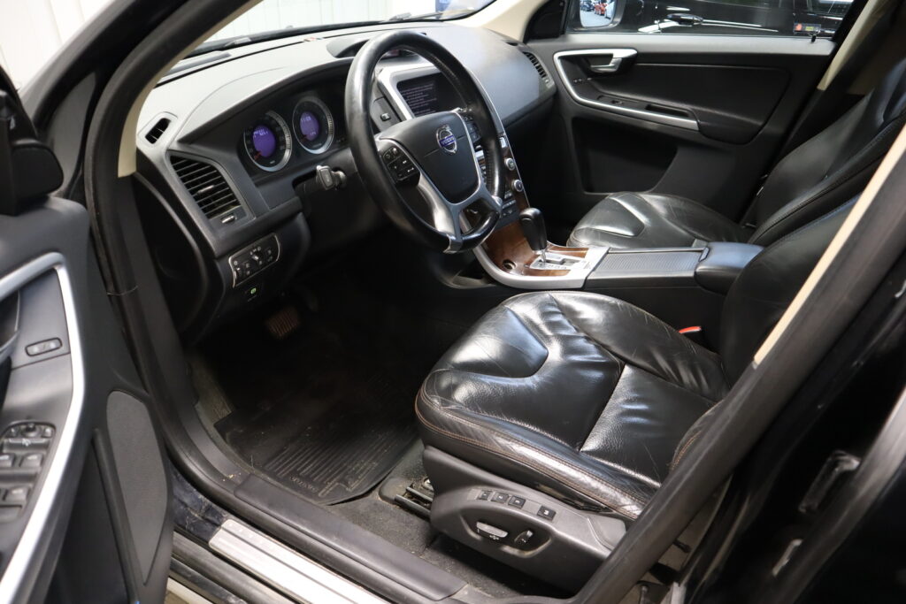 Volvo XC60, image 3