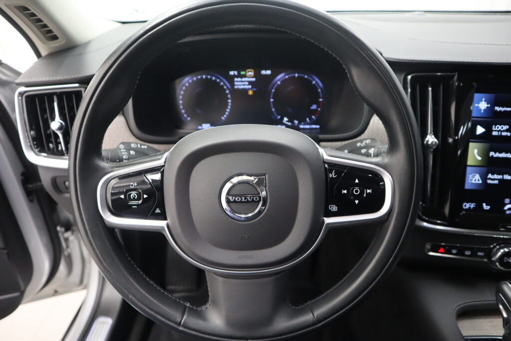Volvo V90, image 14