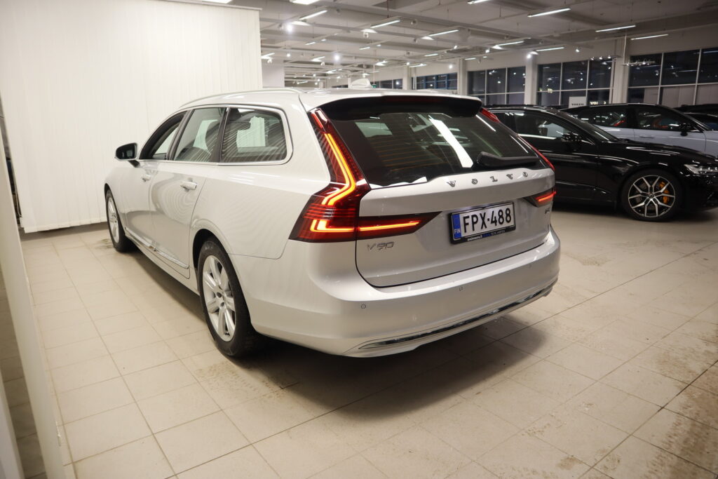 Volvo V90, image 6