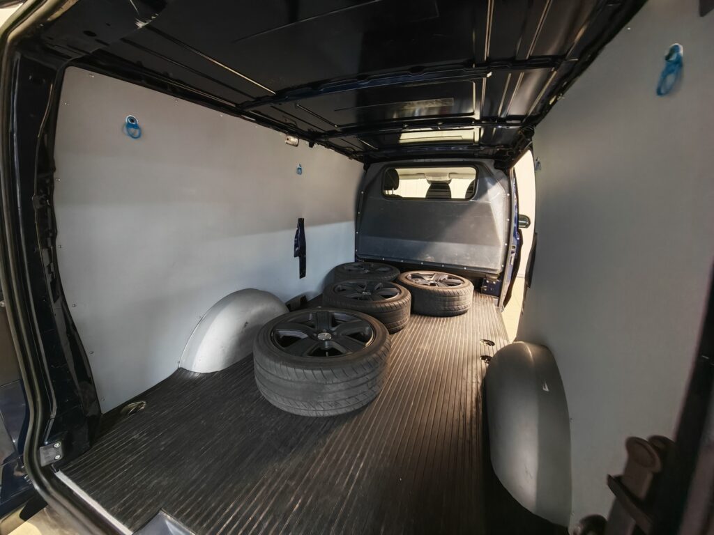 Mercedes-Benz Vito, image 17