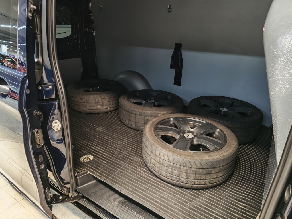 Mercedes-Benz Vito, image 19