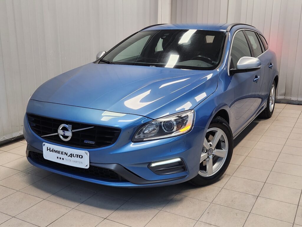 Volvo V60, image 2