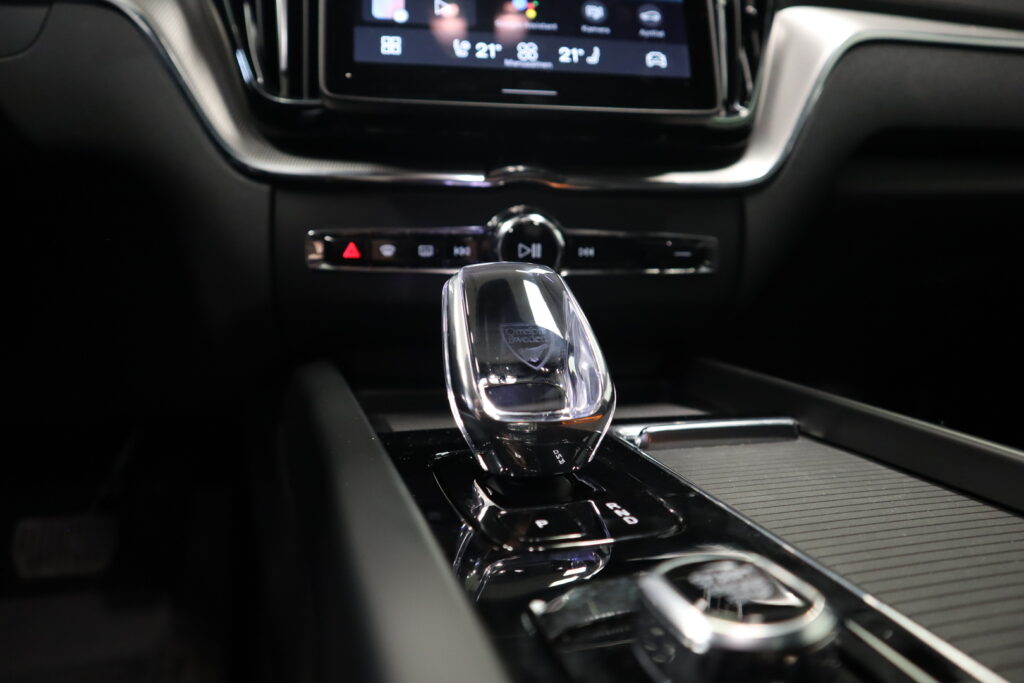 Volvo XC60, image 11