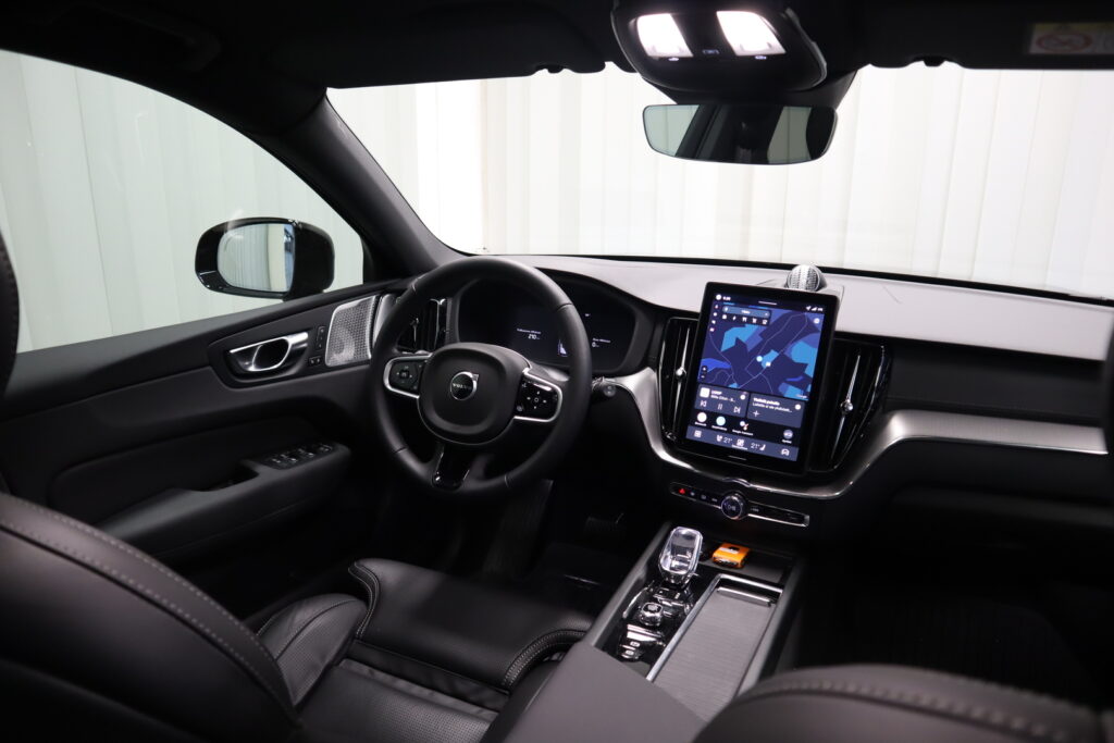 Volvo XC60, image 13
