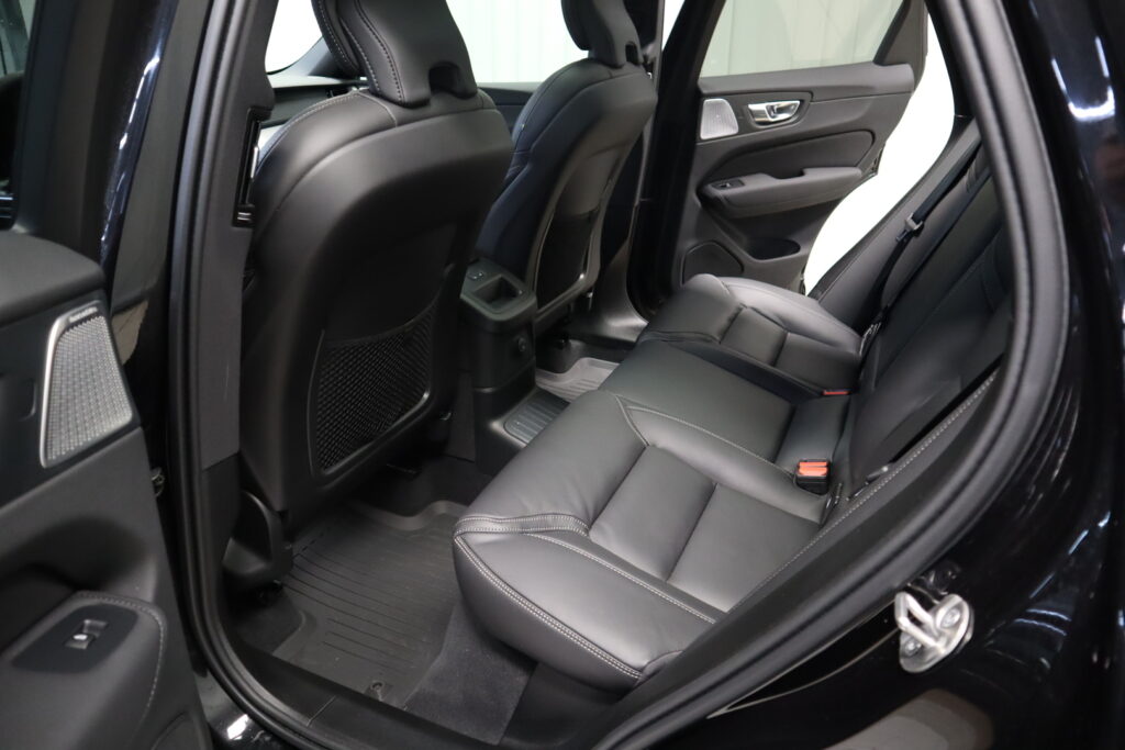 Volvo XC60, image 14