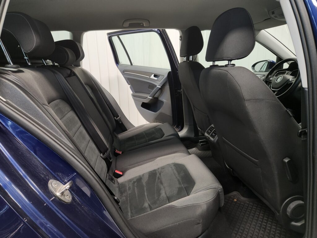 Volkswagen Golf, image 8
