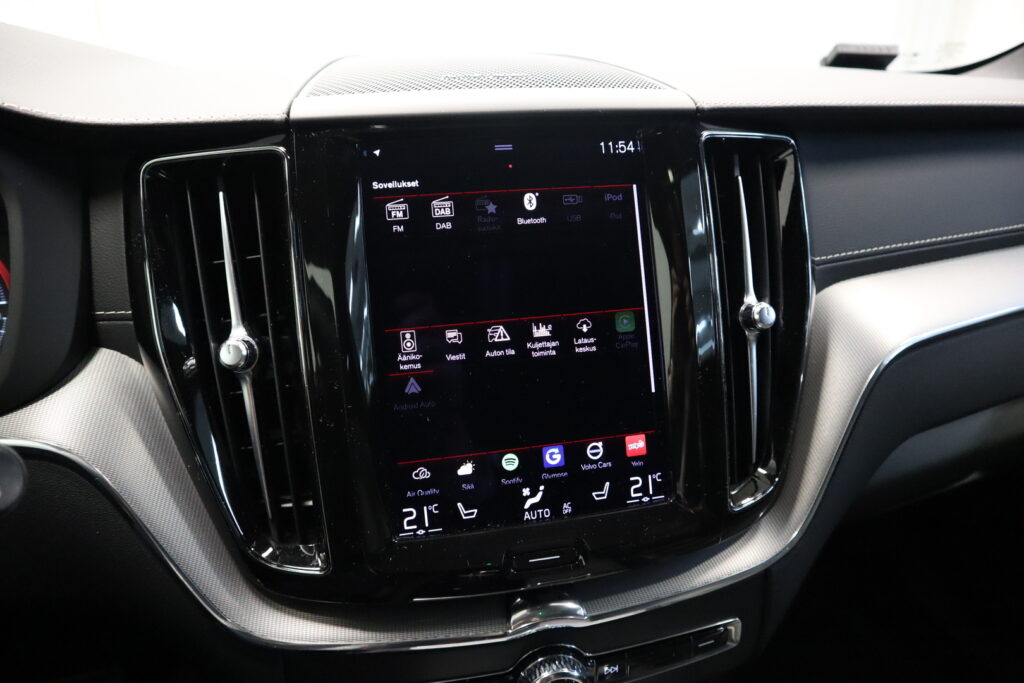 Volvo XC60, image 16